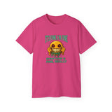 Funny Creepy Smile Emoji T-Shirt - It's Fine I'm Fine Everything Is Fine Really - Sarcastic Horror Face Graphic Tee Unisex